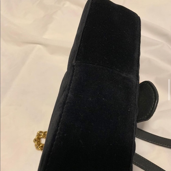 RePosh. I only needed it for by birthday month. - Picture 3 of 7